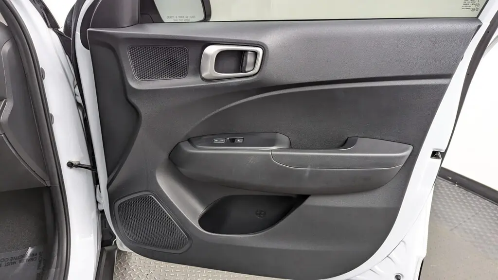 Florida Fine Cars - Used HYUNDAI VENUE 2024 MIAMI SEL