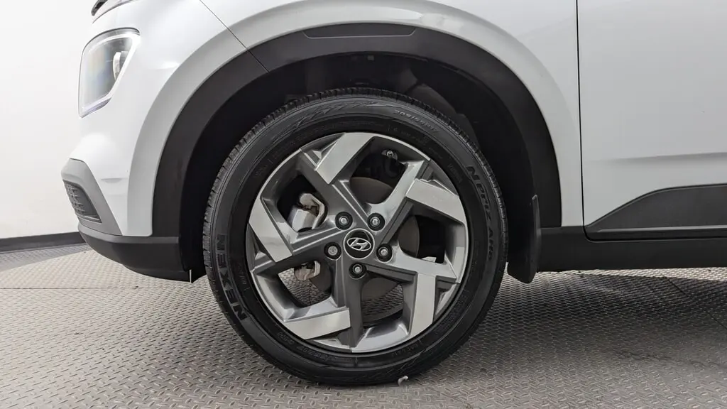 Florida Fine Cars - Used HYUNDAI VENUE 2024 MIAMI SEL