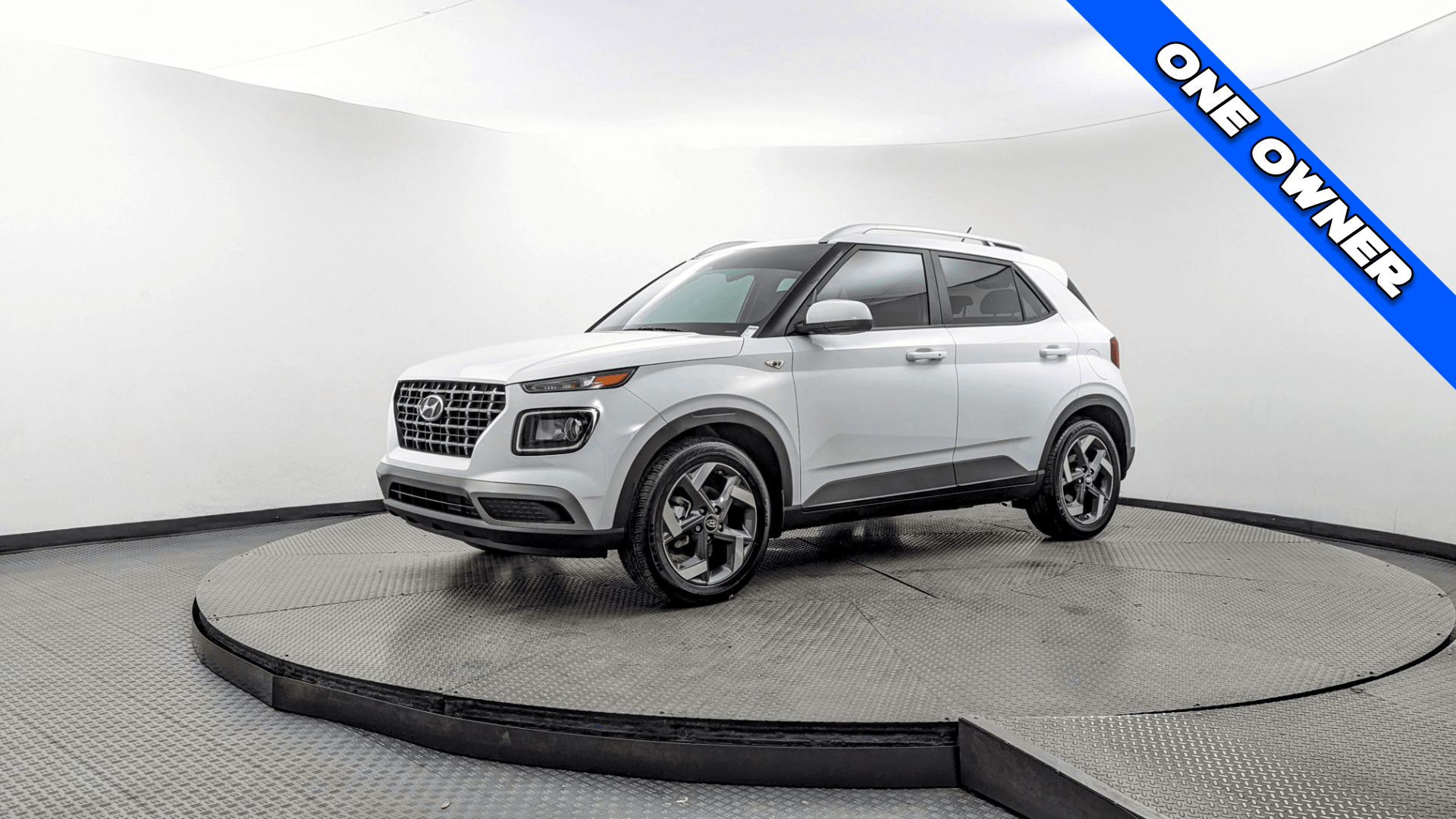 2024 Hyundai Venue SEL's photo