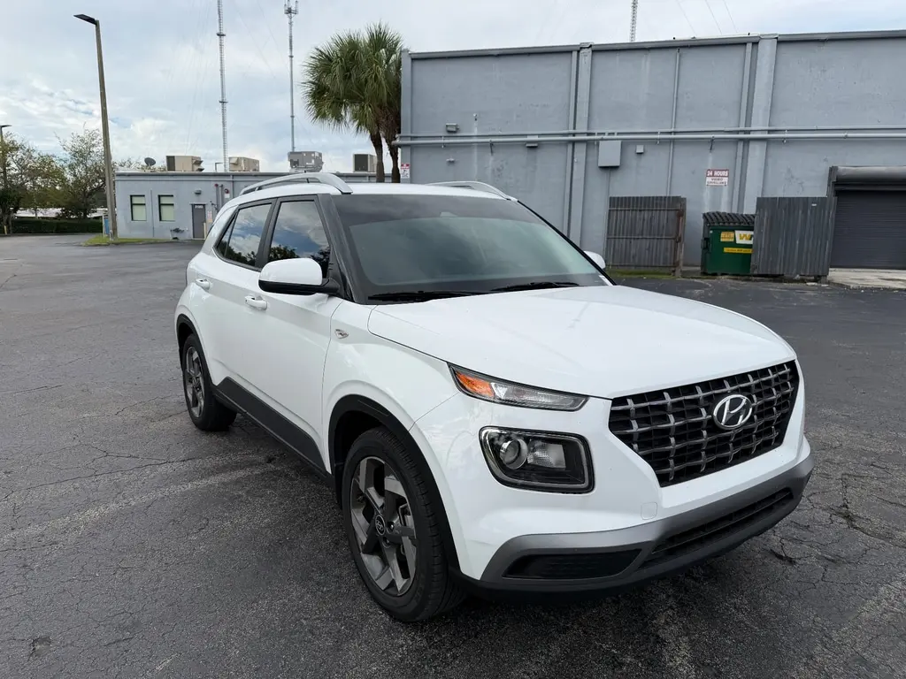 Florida Fine Cars - Used HYUNDAI VENUE 2024 MIAMI SEL