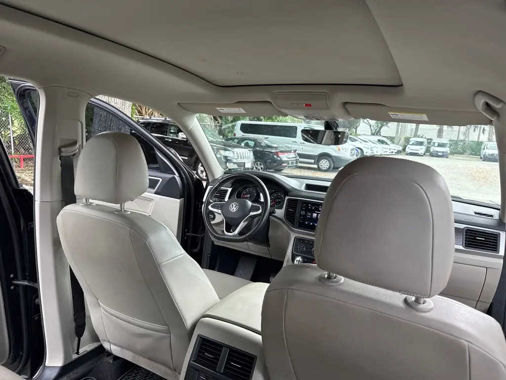 Florida Fine Cars - Used VOLKSWAGEN ATLAS 2021 WEST PALM 3.6L V6 SE W/TECHNOLOGY