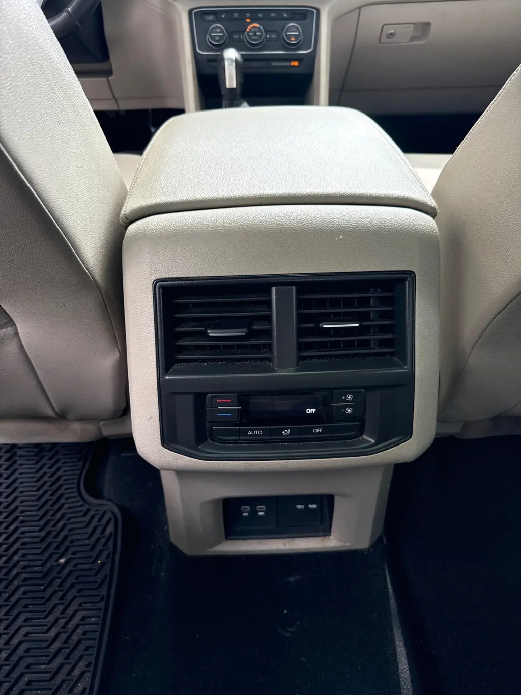 Florida Fine Cars - Used VOLKSWAGEN ATLAS 2021 WEST PALM 3.6L V6 SE W/TECHNOLOGY