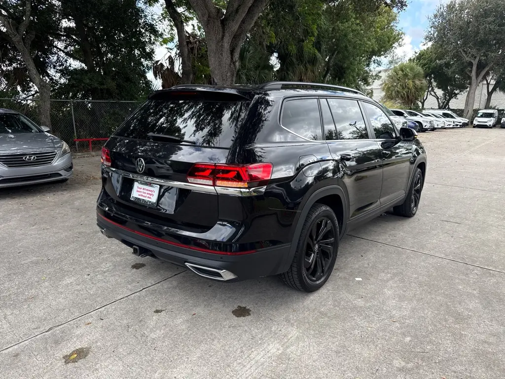 Florida Fine Cars - Used VOLKSWAGEN ATLAS 2021 WEST PALM 3.6L V6 SE W/TECHNOLOGY
