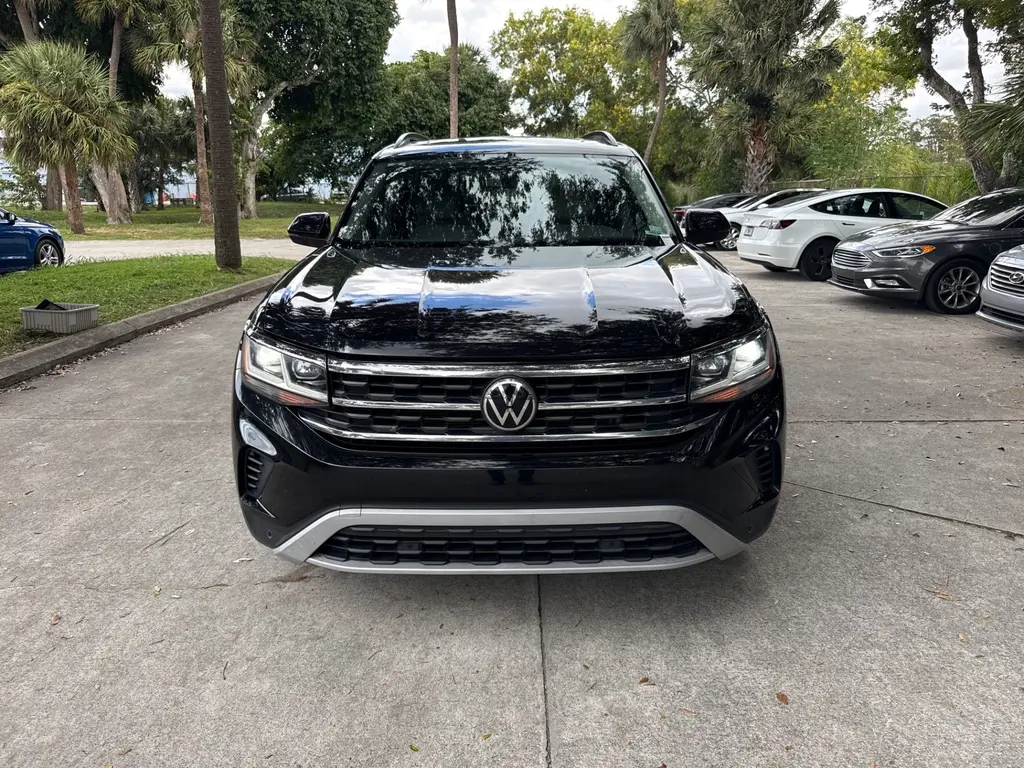 Florida Fine Cars - Used VOLKSWAGEN ATLAS 2021 WEST PALM 3.6L V6 SE W/TECHNOLOGY