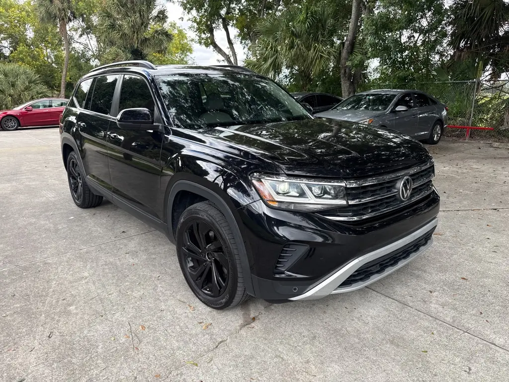 Florida Fine Cars - Used VOLKSWAGEN ATLAS 2021 WEST PALM 3.6L V6 SE W/TECHNOLOGY