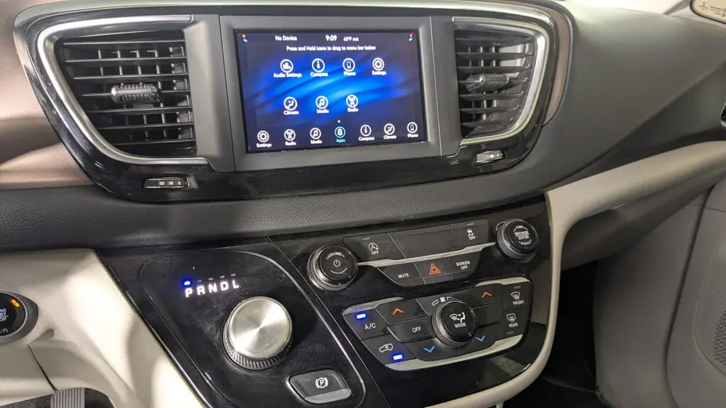 Florida Fine Cars - Used CHRYSLER VOYAGER 2020 ORLANDO LXI