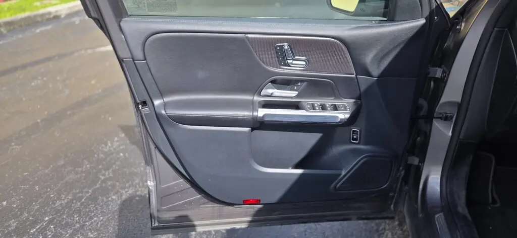 Florida Fine Cars - Used MERCEDES-BENZ GLB 2022 MIAMI GLB 250