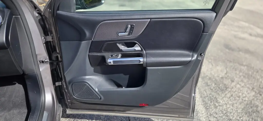 Florida Fine Cars - Used MERCEDES-BENZ GLB 2022 MIAMI GLB 250