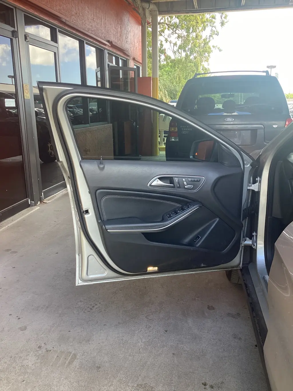 Florida Fine Cars - Used MERCEDES-BENZ GLA 2018 MIAMI GLA 250