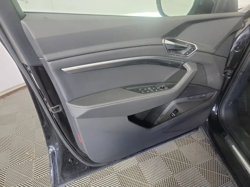 Florida Fine Cars - Used AUDI E-TRON 2021 ORLANDO PREMIUM