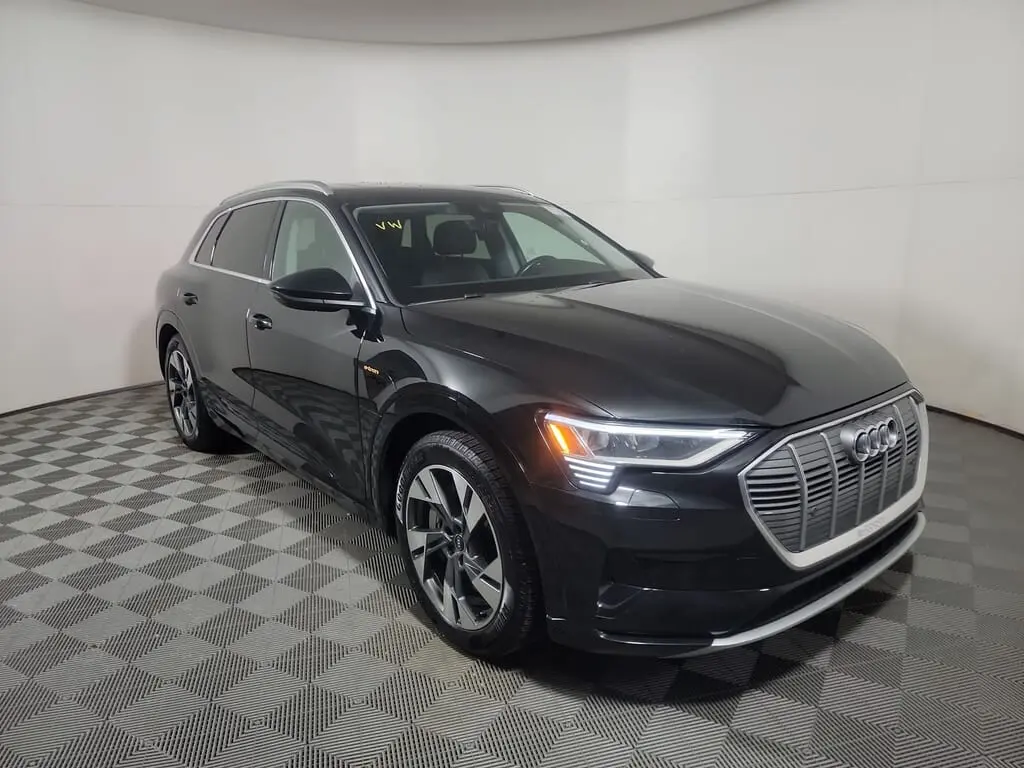 Florida Fine Cars - Used AUDI E-TRON 2021 ORLANDO PREMIUM