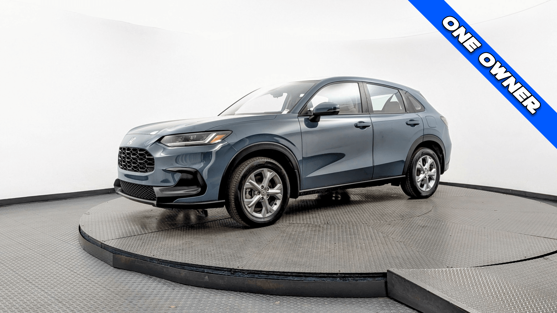 2024 Honda HR-V LX's photo