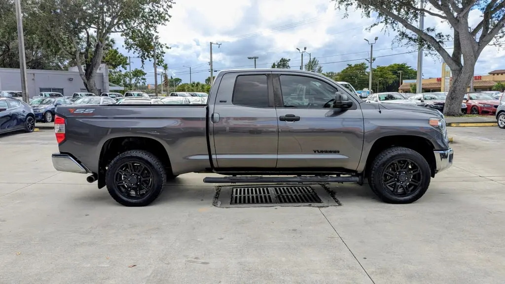 Florida Fine Cars - Used TOYOTA TUNDRA 2WD 2019 WEST PALM SR5