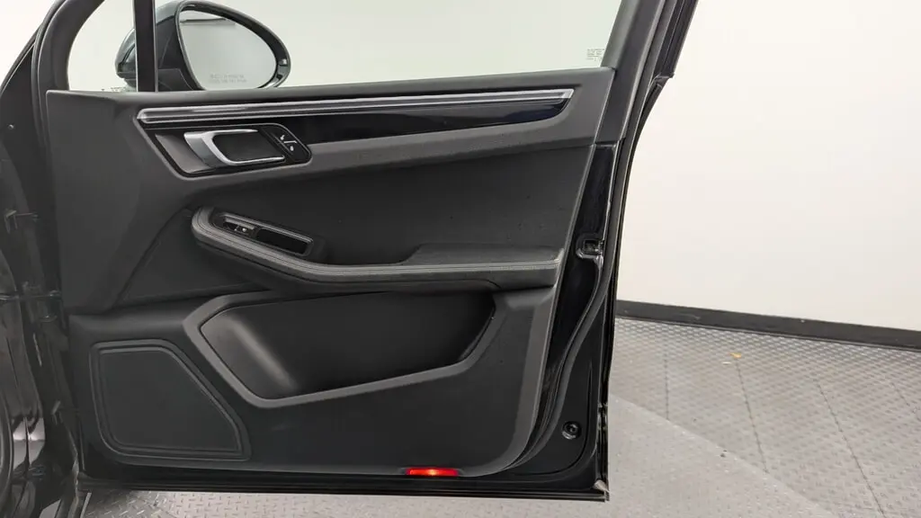 Florida Fine Cars - Used PORSCHE MACAN 2018 WEST PALM SPORT EDITION