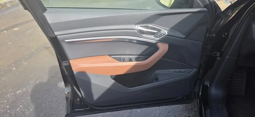 Florida Fine Cars - Used AUDI E-TRON 2022 MIAMI PREMIUM