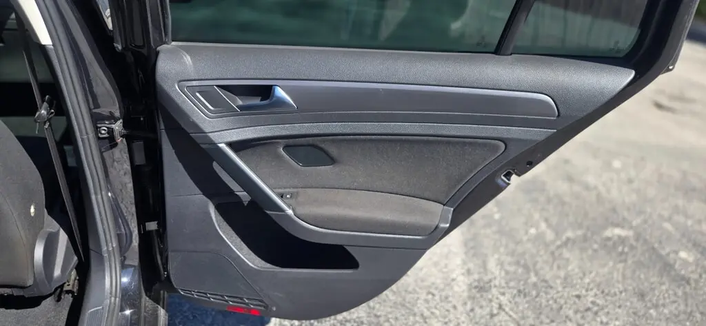 Florida Fine Cars - Used VOLKSWAGEN GOLF SPORTWAGEN 2019 MIAMI S