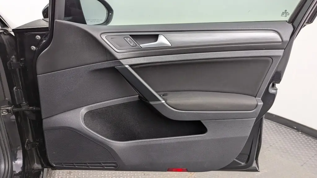 Florida Fine Cars - Used VOLKSWAGEN GOLF SPORTWAGEN 2019 MIAMI S