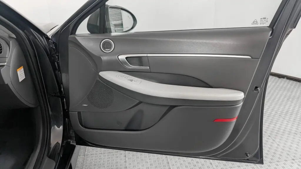 Florida Fine Cars - Used HYUNDAI SONATA HYBRID 2023 ORLANDO SEL