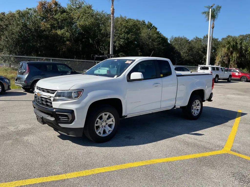 2022 Chevrolet Colorado LT photo 4