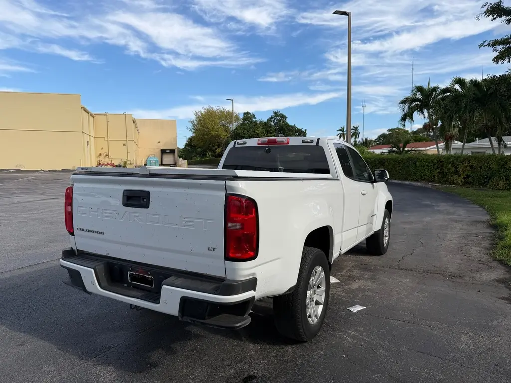 2022 Chevrolet Colorado LT photo 4