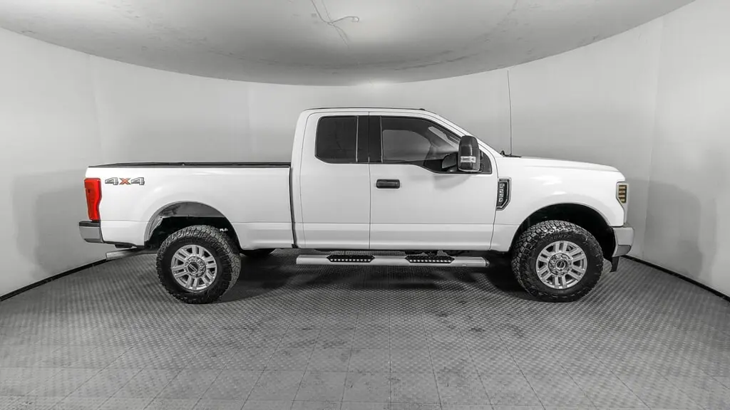 Florida Fine Cars - Used FORD SUPER DUTY F-250 SRW 2018 ORLANDO XLT
