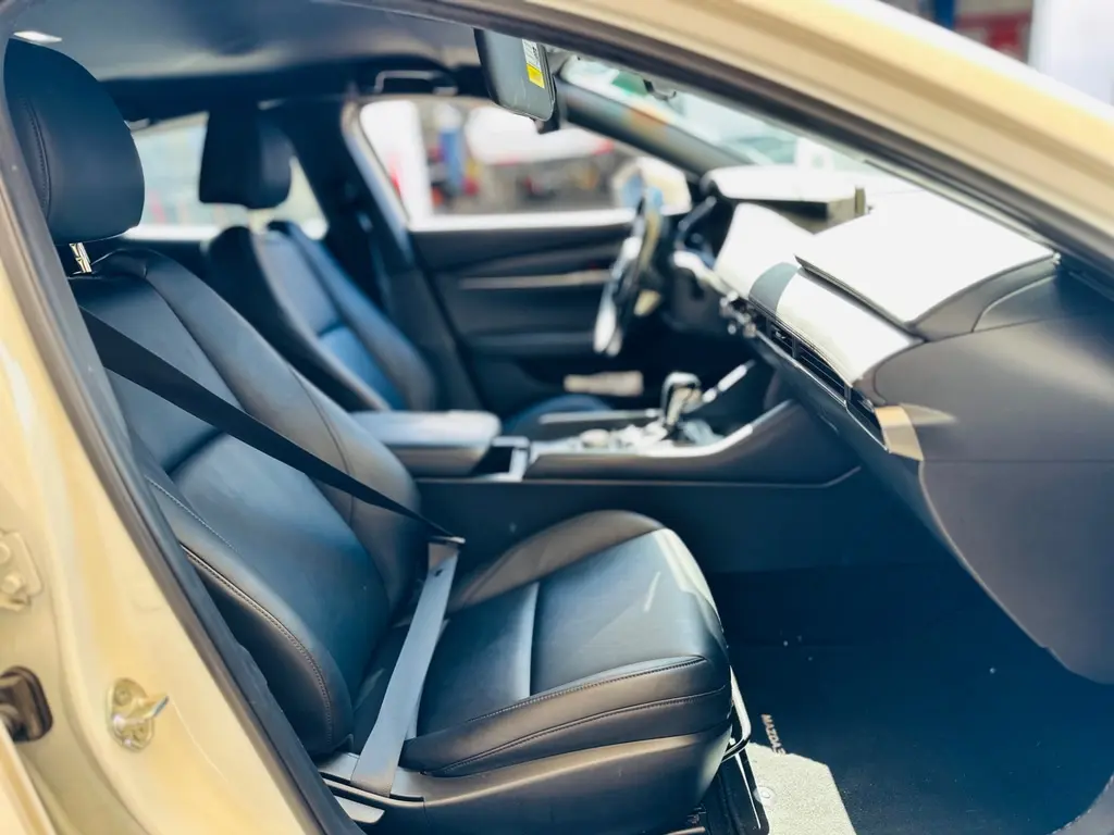 Florida Fine Cars - Used MAZDA MAZDA3 HATCHBACK 2021 WEST PALM SELECT