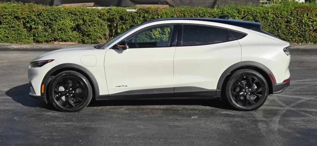 Florida Fine Cars - Used FORD MUSTANG MACH-E 2024 MIAMI SELECT