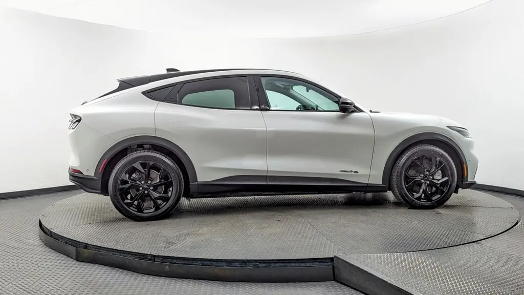 Florida Fine Cars - Used FORD MUSTANG MACH-E 2024 MIAMI SELECT