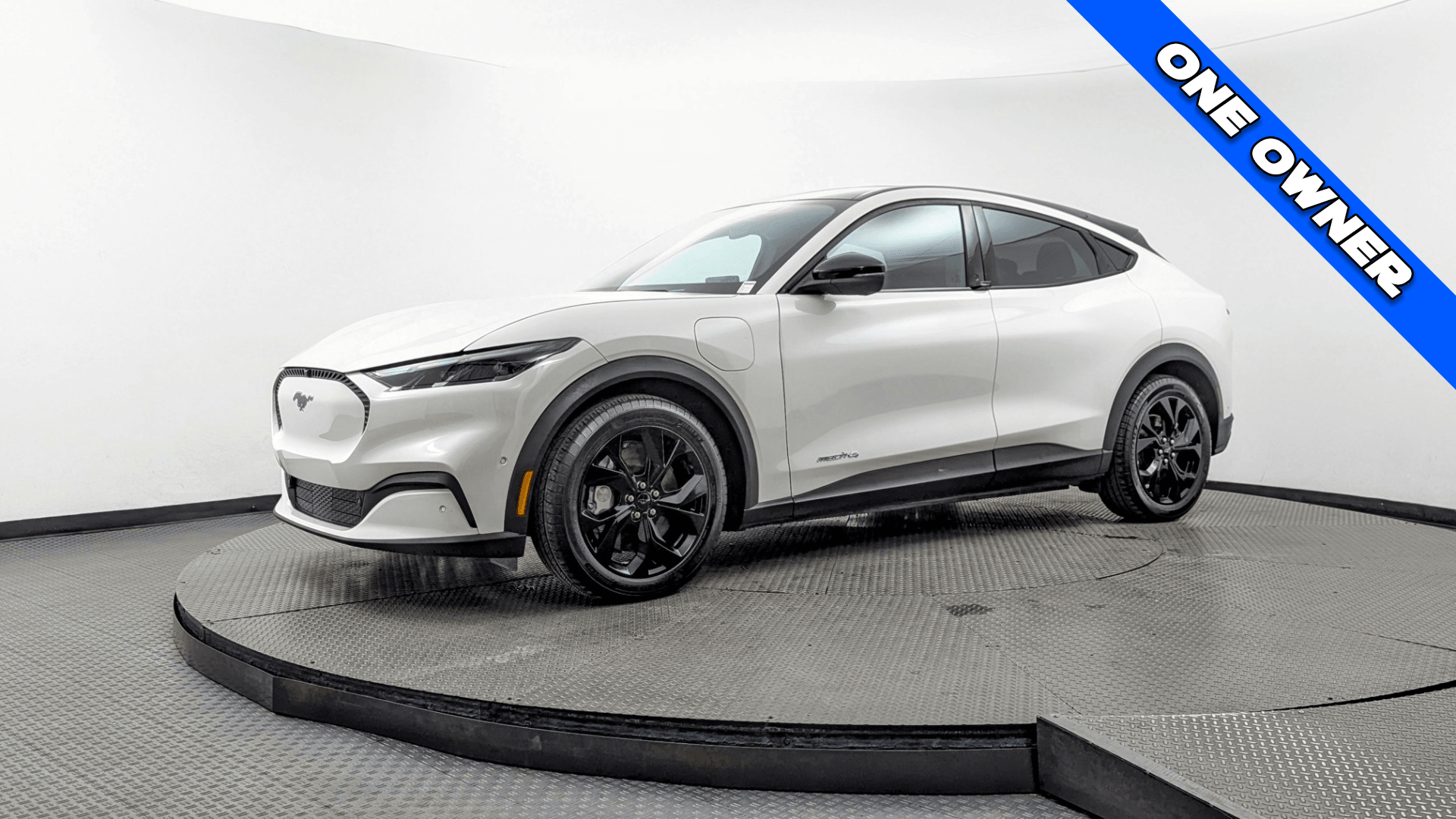 2024 Ford Mustang Mach-E Select AWD's photo