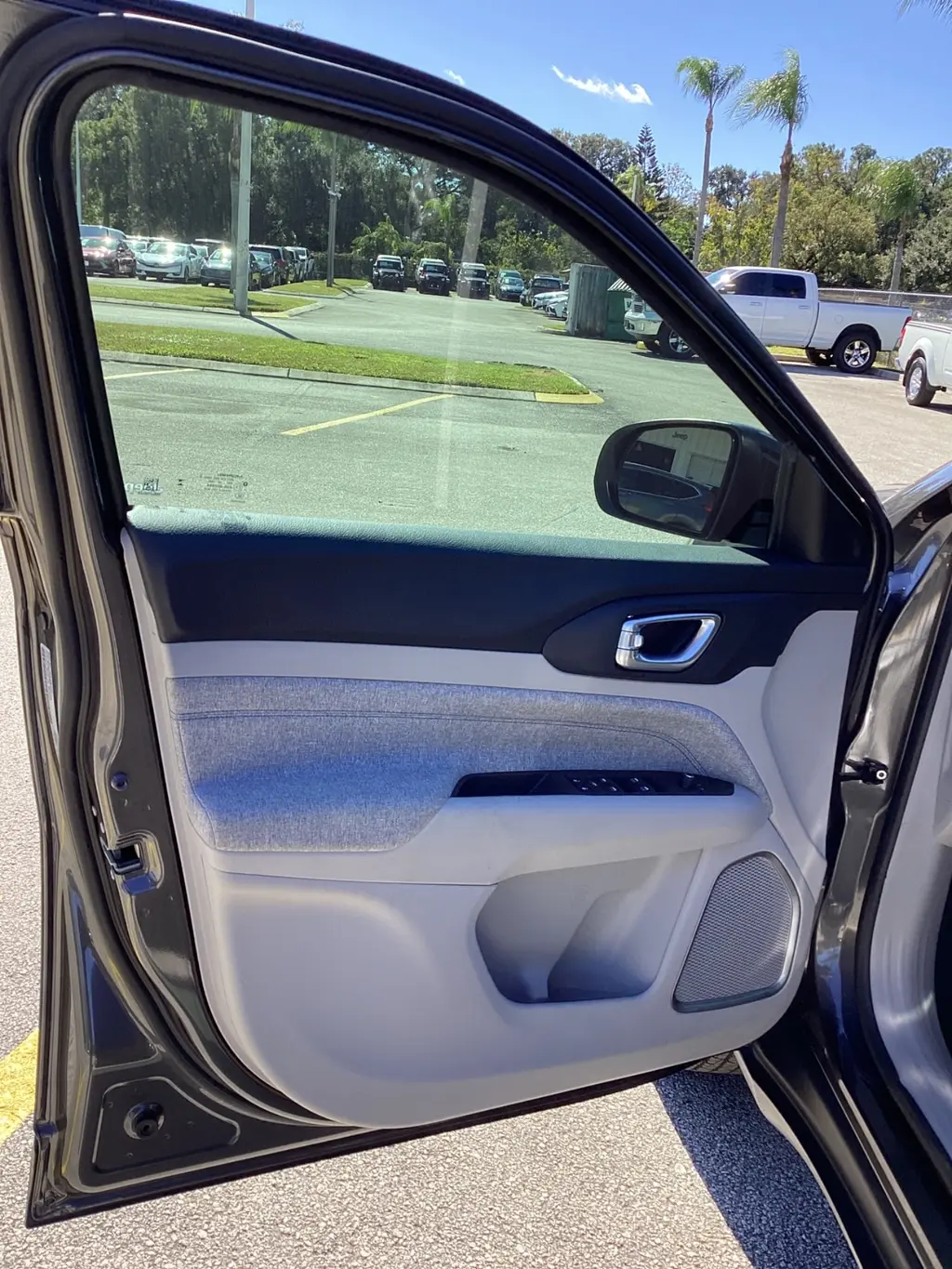 Florida Fine Cars - Used JEEP COMPASS 2023 ORLANDO LATITUDE