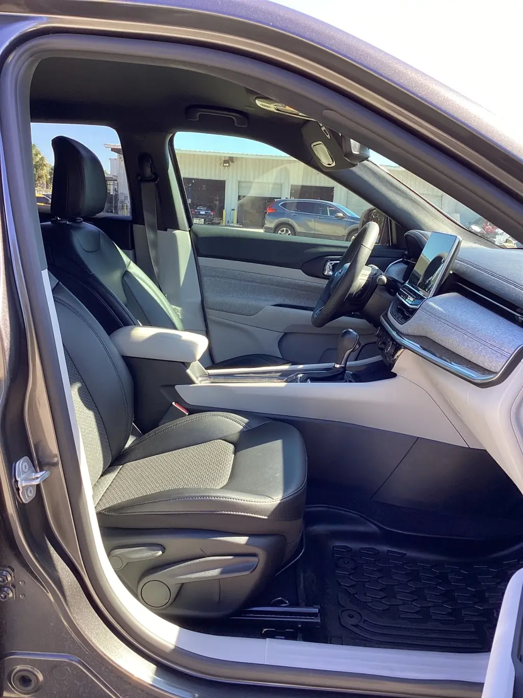 Florida Fine Cars - Used JEEP COMPASS 2023 ORLANDO LATITUDE