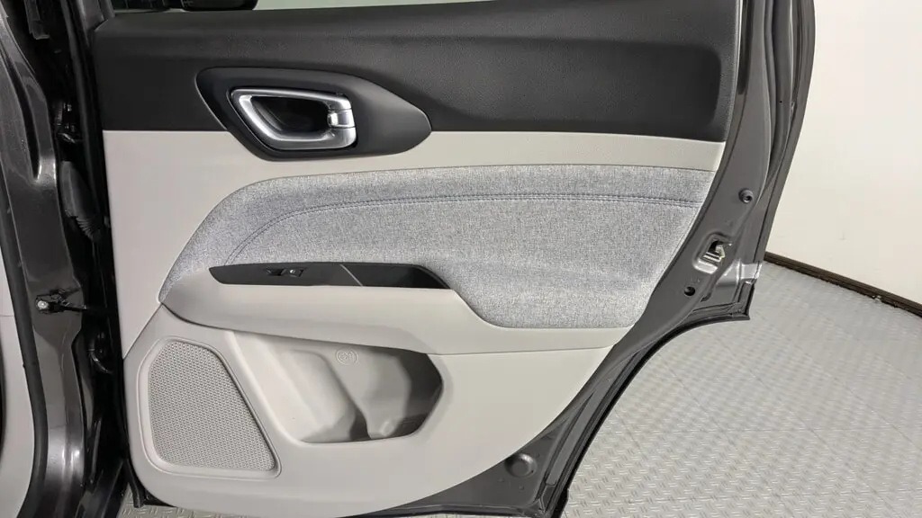 Florida Fine Cars - Used JEEP COMPASS 2023 ORLANDO LATITUDE