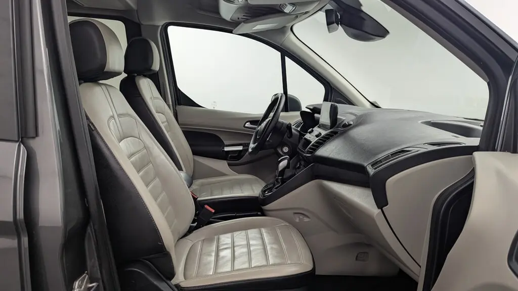 Florida Fine Cars - Used FORD TRANSIT CONNECT WAGON 2019 WEST PALM XLT