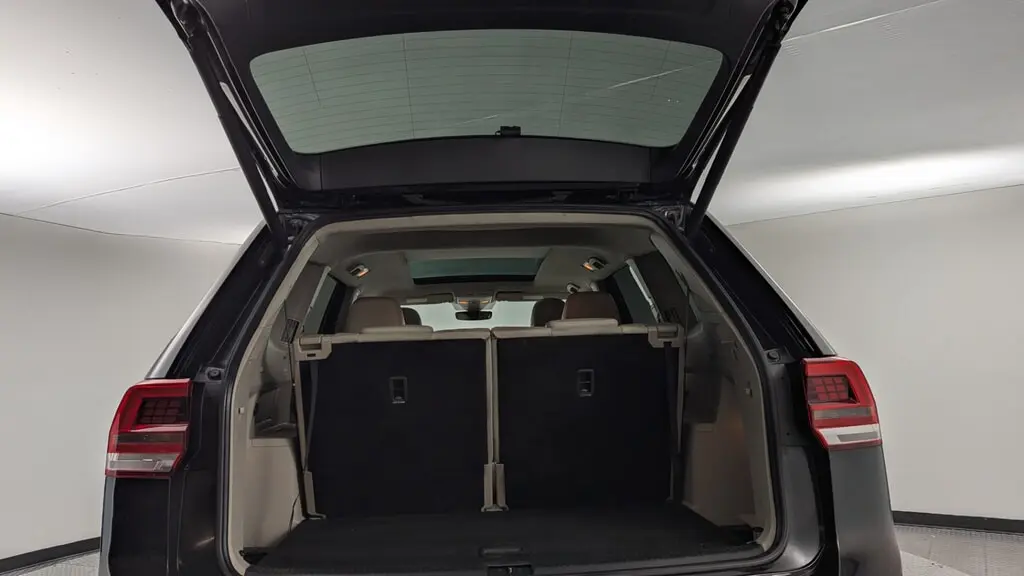 Florida Fine Cars - Used VOLKSWAGEN ATLAS 2019 WEST PALM 3.6L V6 SEL