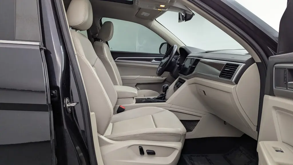 Florida Fine Cars - Used VOLKSWAGEN ATLAS 2019 WEST PALM 3.6L V6 SEL