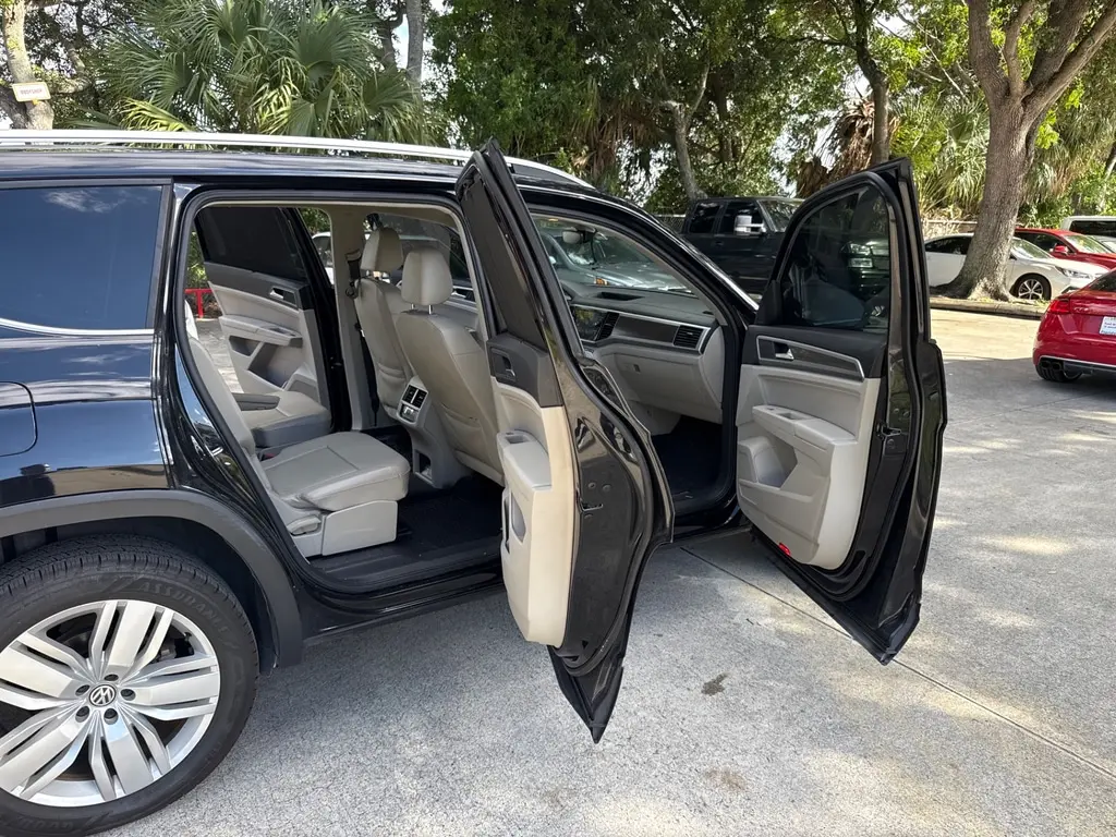 Florida Fine Cars - Used VOLKSWAGEN ATLAS 2019 WEST PALM 3.6L V6 SEL