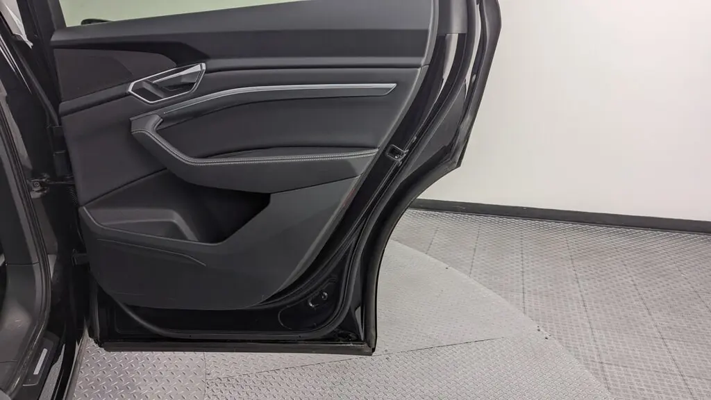 Florida Fine Cars - Used AUDI E-TRON 2023 WEST PALM PREMIUM