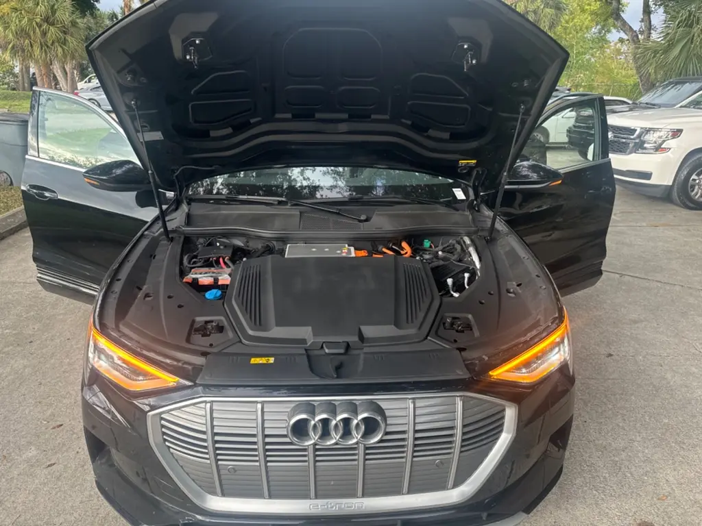Florida Fine Cars - Used AUDI E-TRON 2023 WEST PALM PREMIUM
