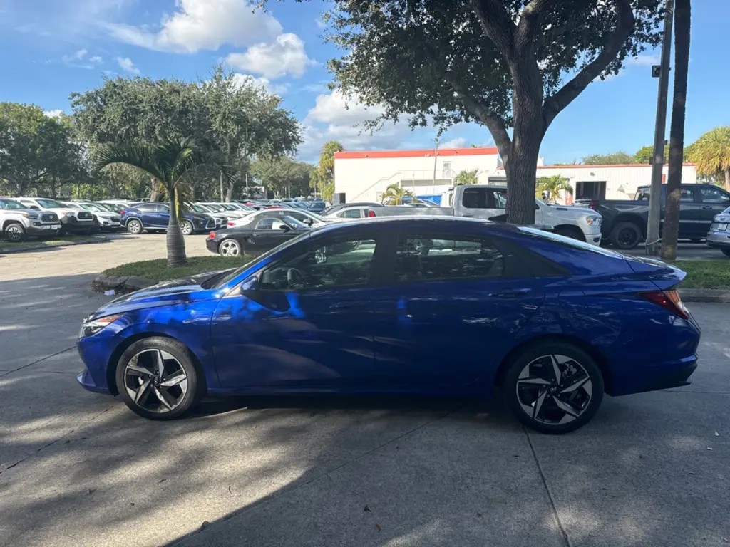 Florida Fine Cars - Used HYUNDAI ELANTRA 2023 WEST PALM SEL