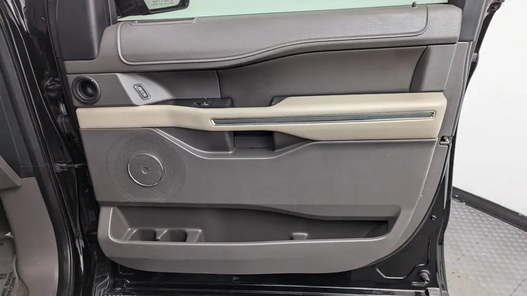 Florida Fine Cars - Used FORD EXPEDITION 2019 MIAMI XLT