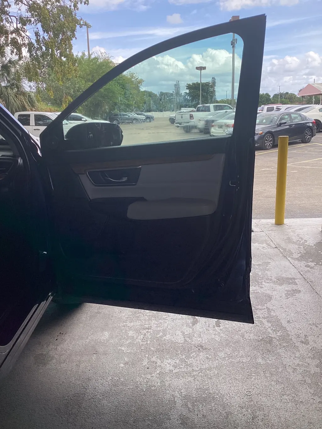 Florida Fine Cars - Used HONDA CR-V 2017 MIAMI EX-L