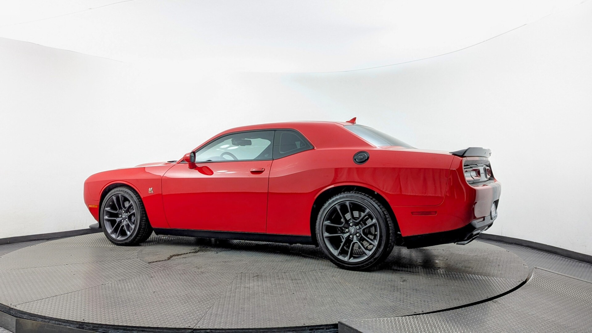 used vehicle - COUPE DODGE CHALLENGER 2023