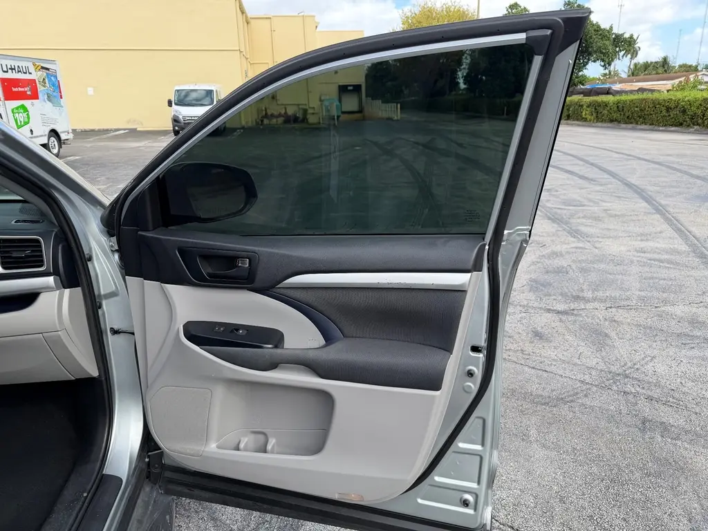 Florida Fine Cars - Used TOYOTA HIGHLANDER 2019 MARGATE LE