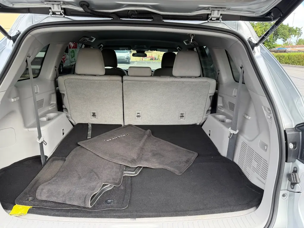 Florida Fine Cars - Used TOYOTA HIGHLANDER 2019 MARGATE LE