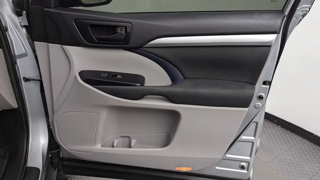 Florida Fine Cars - Used TOYOTA HIGHLANDER 2019 MARGATE LE