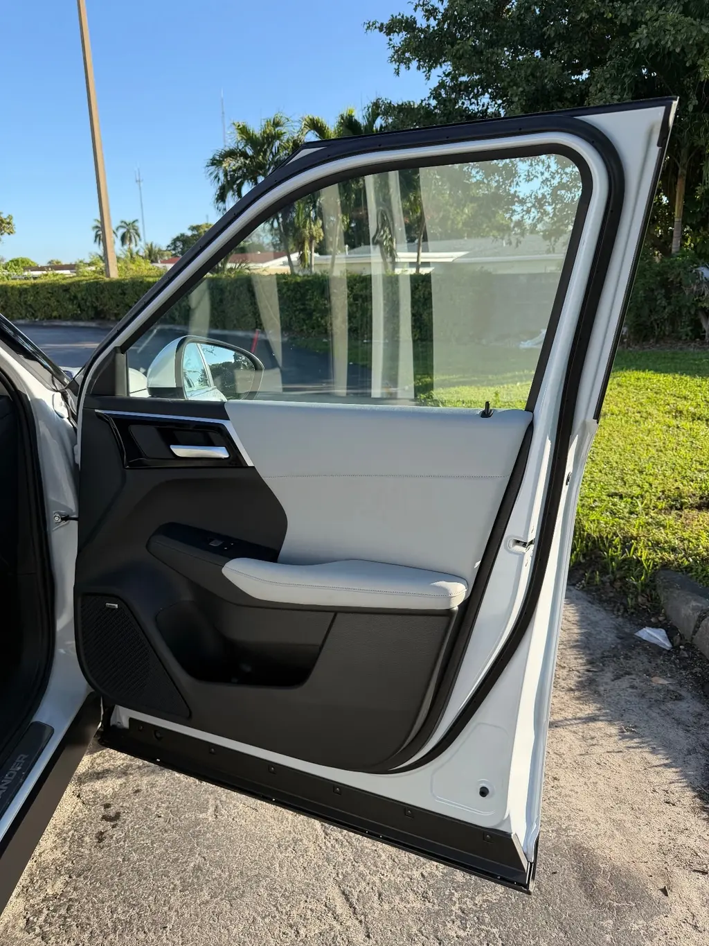 Florida Fine Cars - Used MITSUBISHI OUTLANDER 2025 MIAMI SE