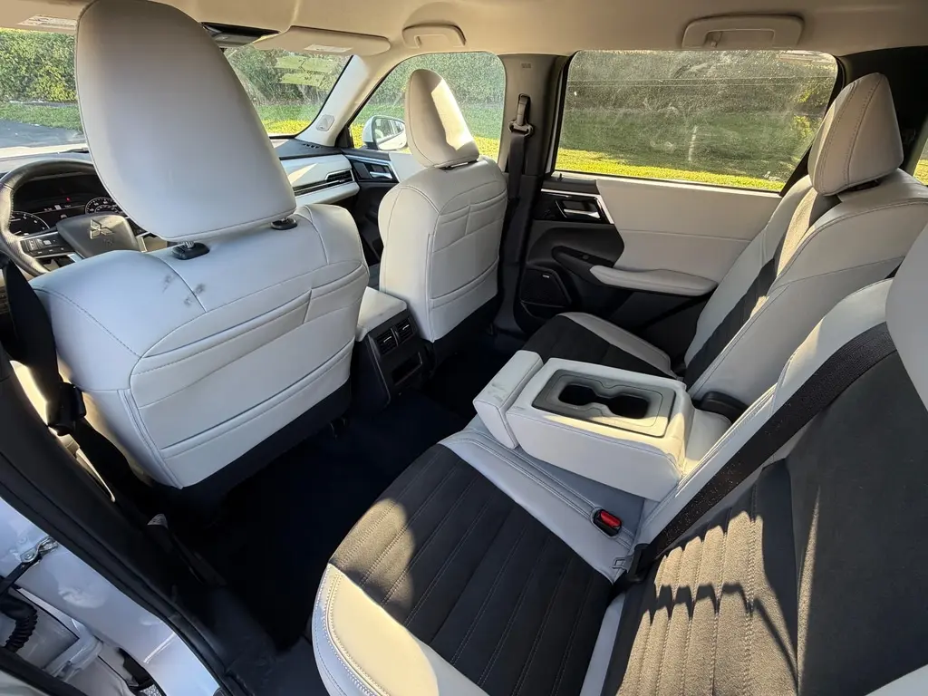 Florida Fine Cars - Used MITSUBISHI OUTLANDER 2025 MIAMI SE