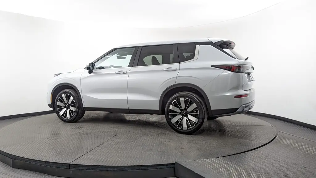 Florida Fine Cars - Used MITSUBISHI OUTLANDER 2025 MIAMI SE