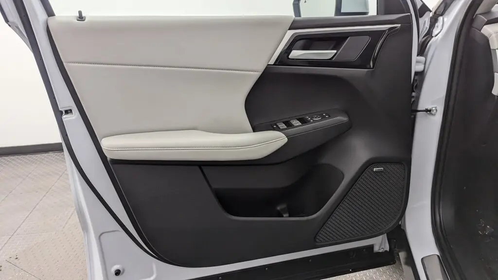 Florida Fine Cars - Used MITSUBISHI OUTLANDER 2025 MIAMI SE