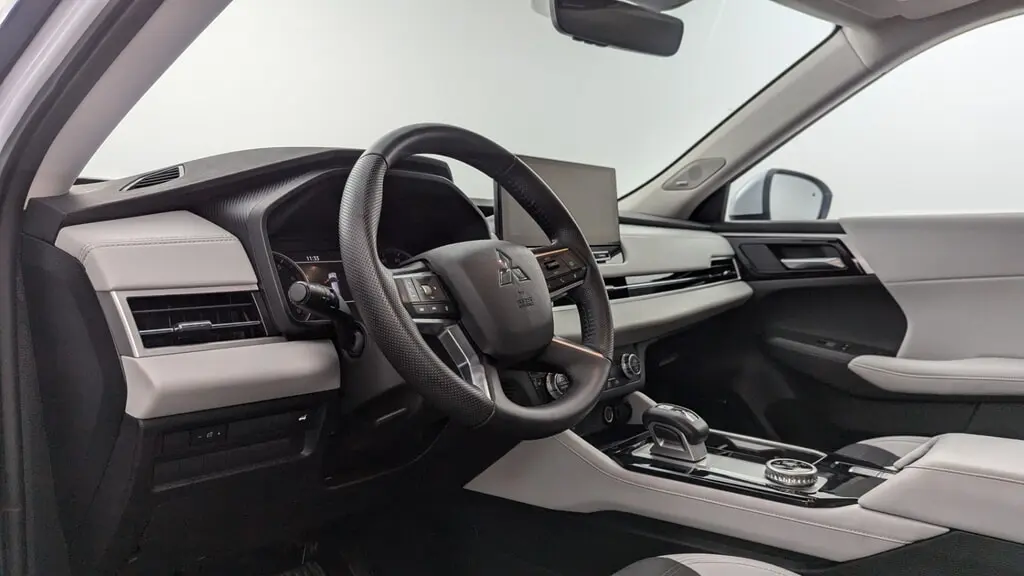 Florida Fine Cars - Used MITSUBISHI OUTLANDER 2025 MIAMI SE